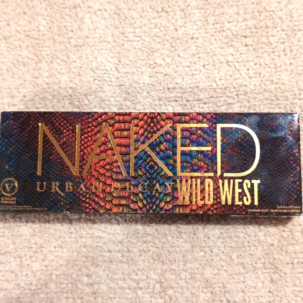 Naked eye shadow pallette